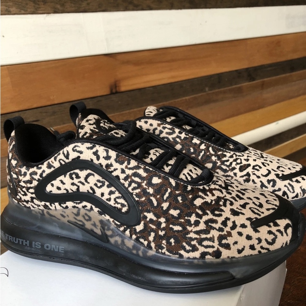 Nike Maharashi Leopard Print Sneakers sz 7.5